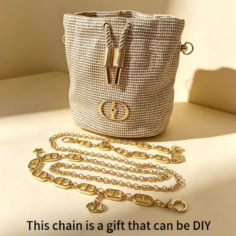 Bolso Dior con textura tejida  - Beauty Makeup Dior reseña y precio