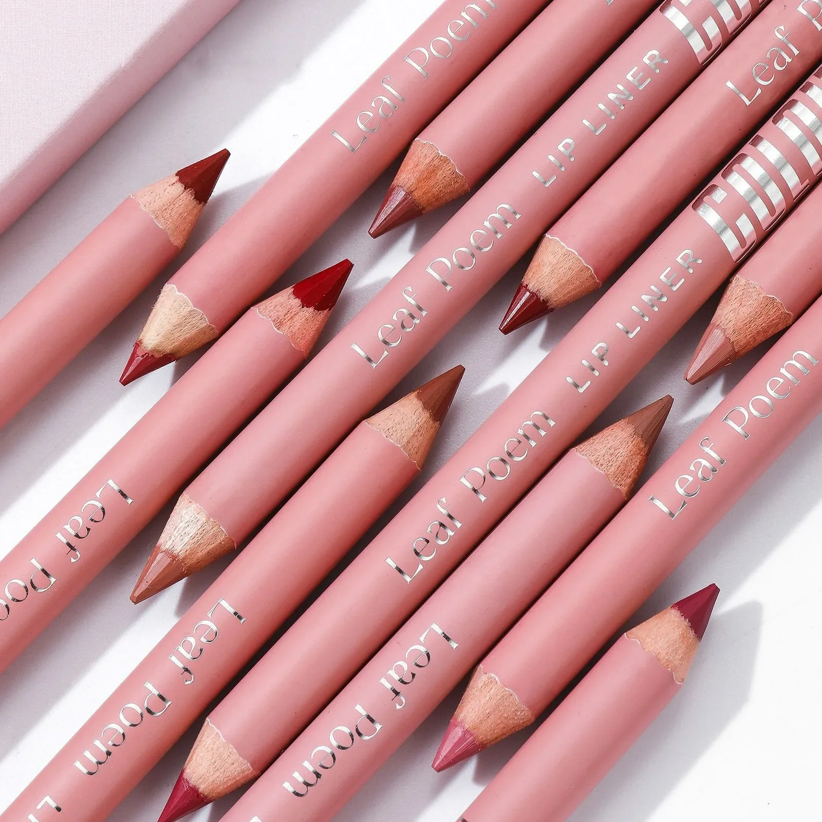 Juego de lápiz labial, delinea - Lip Liner Pencil reseña y precio