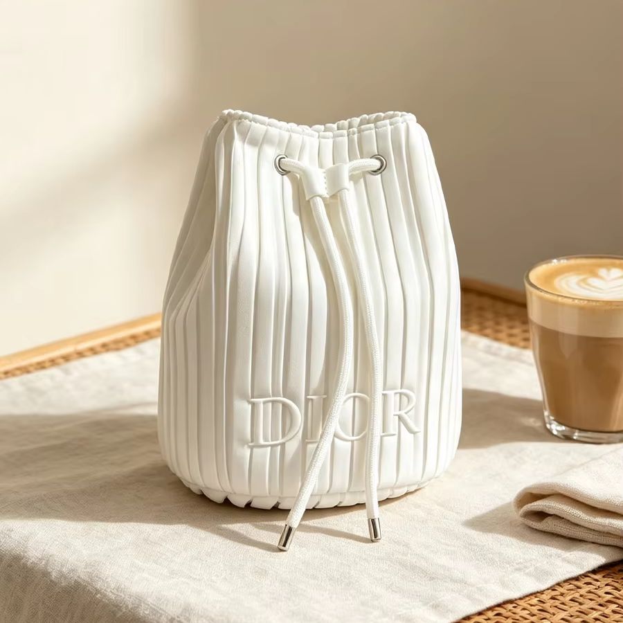 Bolsa de Christian Dior, Neces - Beauty Makeup Dior reseña y precio